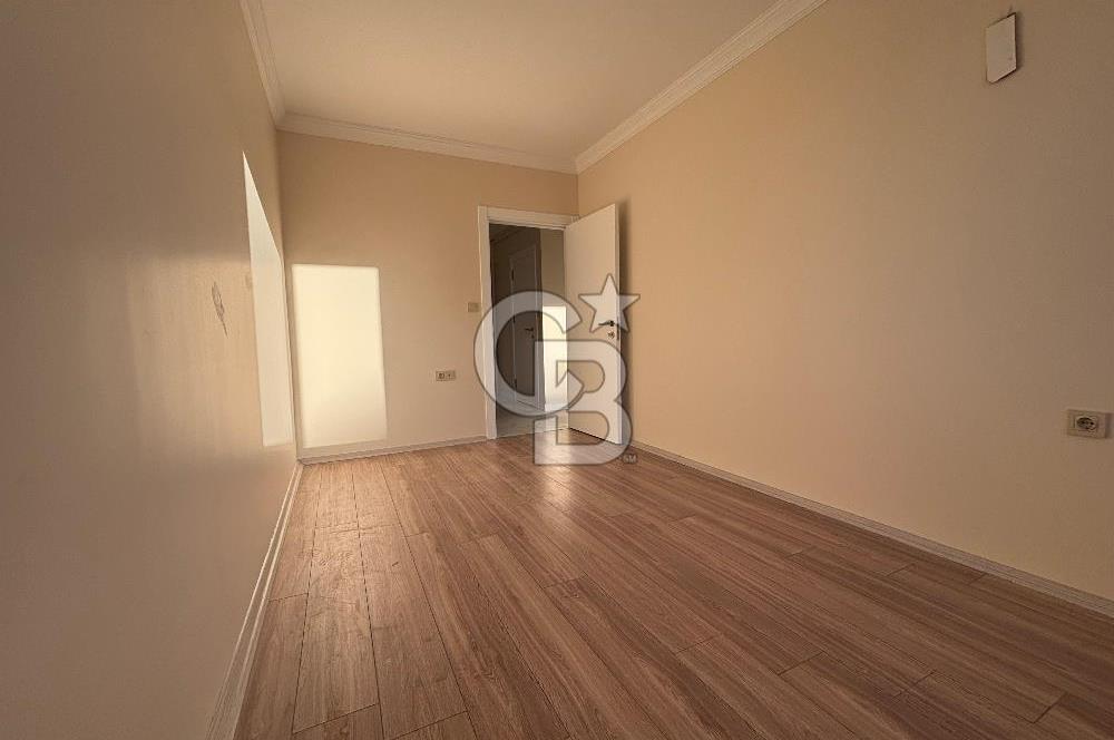 Tuzla İstasyonda Marmaraya 3 Dakika 1. Katta 110 m² Geniş 3+1