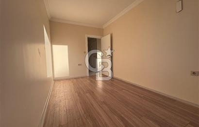 Tuzla İstasyonda Marmaraya 3 Dakika 1. Katta 110 m² Geniş 3+1
