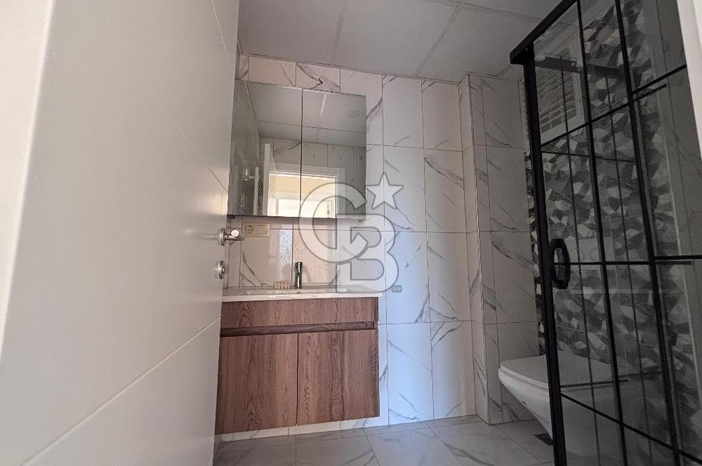 Tuzla İstasyonda Marmaraya 3 Dakika 1. Katta 110 m² Geniş 3+1