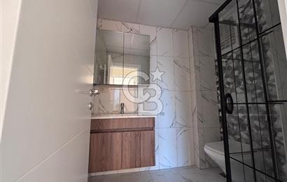 Tuzla İstasyonda Marmaraya 3 Dakika 1. Katta 110 m² Geniş 3+1