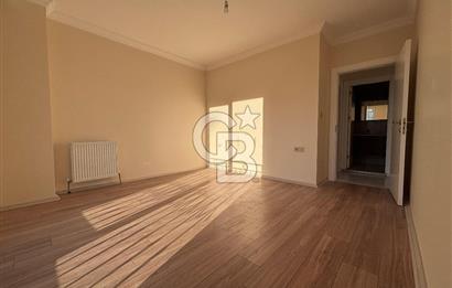 Tuzla İstasyonda Marmaraya 3 Dakika 1. Katta 110 m² Geniş 3+1
