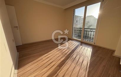 Tuzla İstasyonda Marmaraya 3 Dakika 1. Katta 110 m² Geniş 3+1