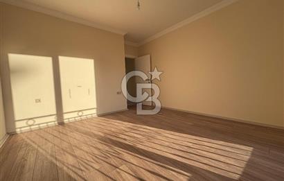 Tuzla İstasyonda Marmaraya 3 Dakika 1. Katta 110 m² Geniş 3+1