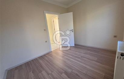 Tuzla İstasyonda Marmaraya 3 Dakika 1. Katta 110 m² Geniş 3+1