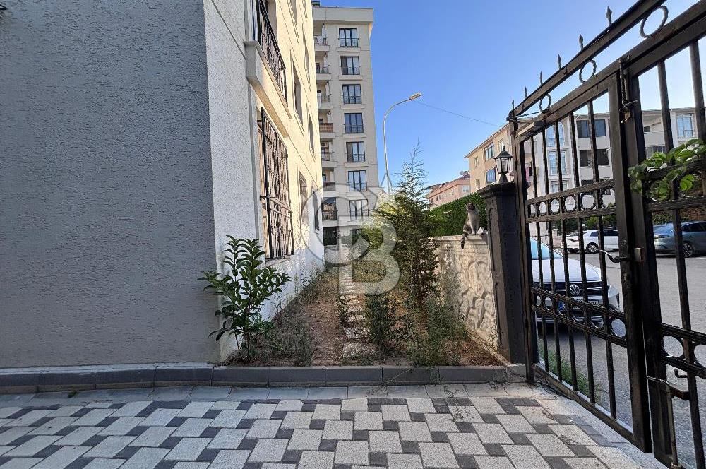 Tuzla İstasyonda Marmaraya 3 Dakika 1. Katta 110 m² Geniş 3+1