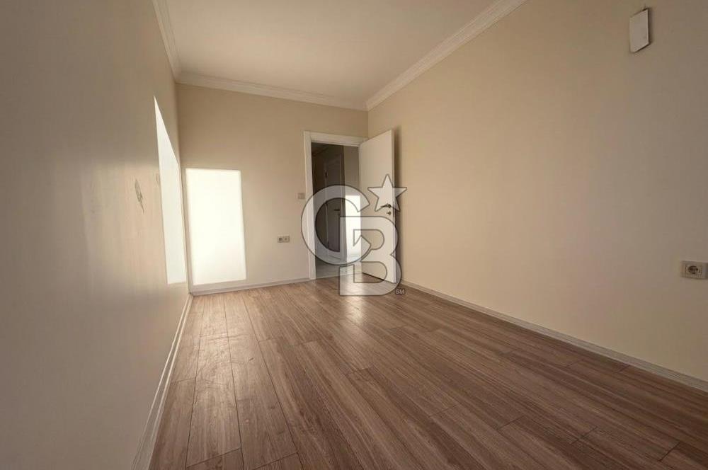 Tuzla İstasyonda Marmaraya 3 Dakika 1. Katta 110 m² Geniş 3+1