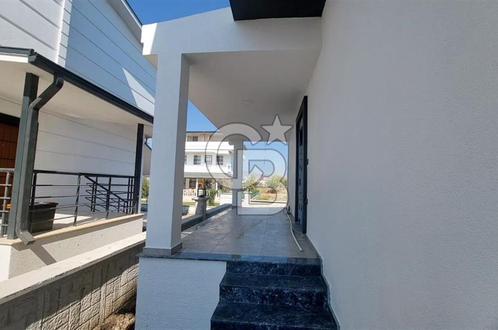 CB ROUTE DİKİLİ CUMHURİYET MAHALLESİ KİRALIK VİLLA