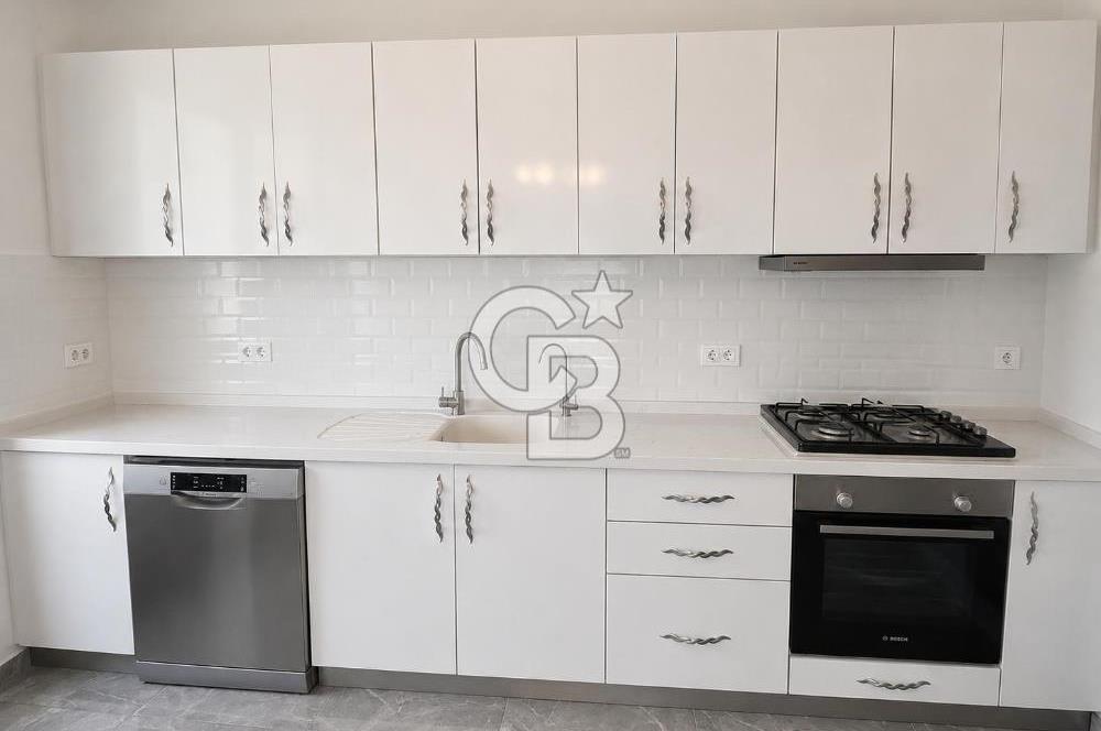 PLAJLI SİTEDE EŞYASIZ KİRALIK 1+1 DAİRE