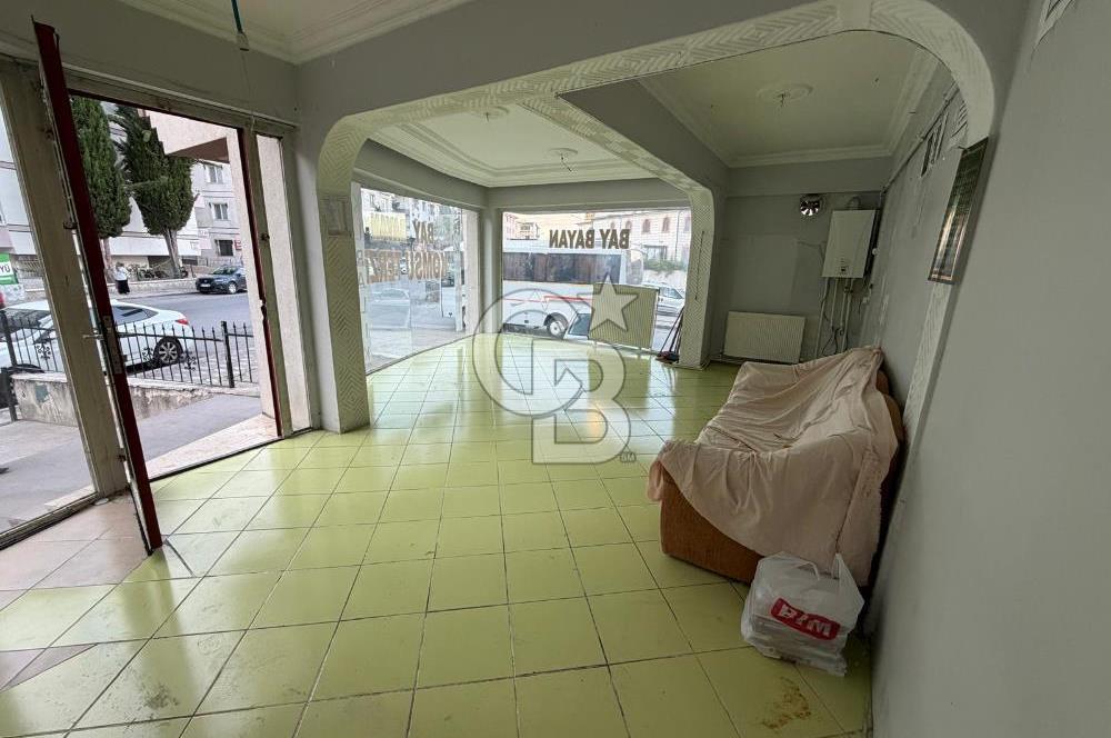 Etimesgut Merkezde, Cadde Üzeri 75 m² Kiralık Köşe Başı Dükkan