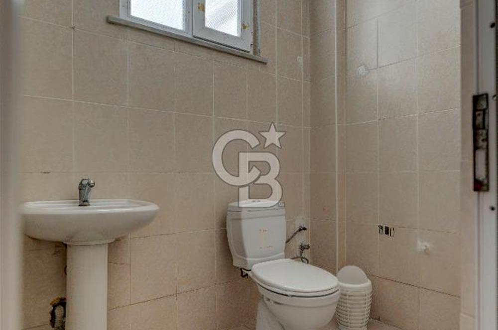 Pendik Ankara Cad Yakın Şirin Sk. 227 m2 Kiralık Depo Alanlı Ofis! 