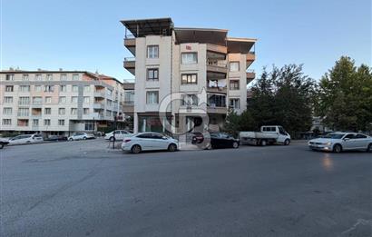 Etimesgut Merkezde, Cadde Üzeri 75 m² Kiralık Köşe Başı Dükkan
