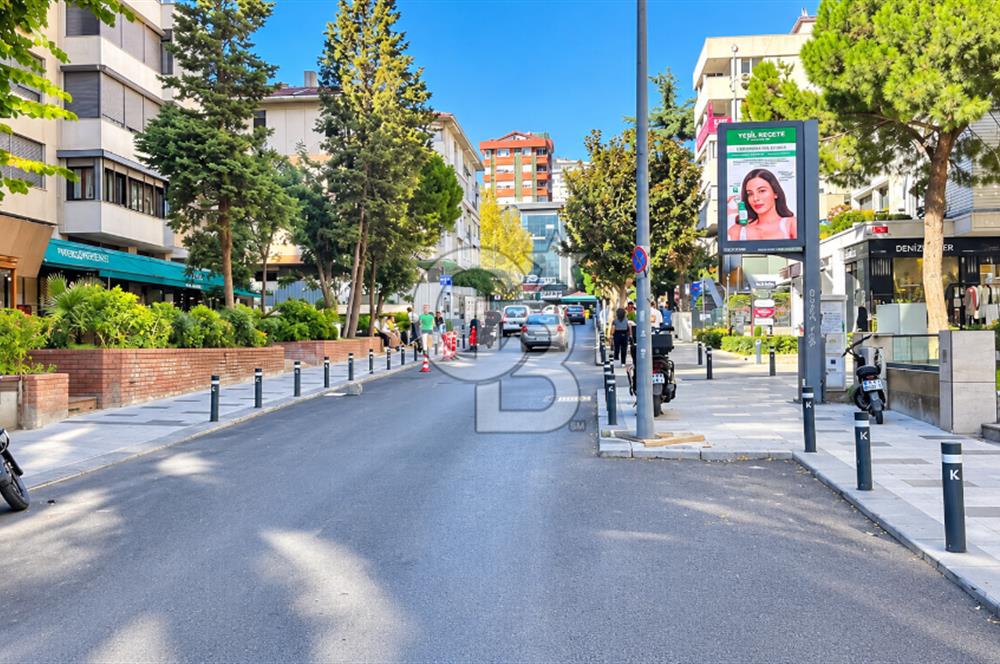 CADDEBOSTAN İSKELE SK. KONUT VE İŞ YERİNE UYGUN 3+1 155M2