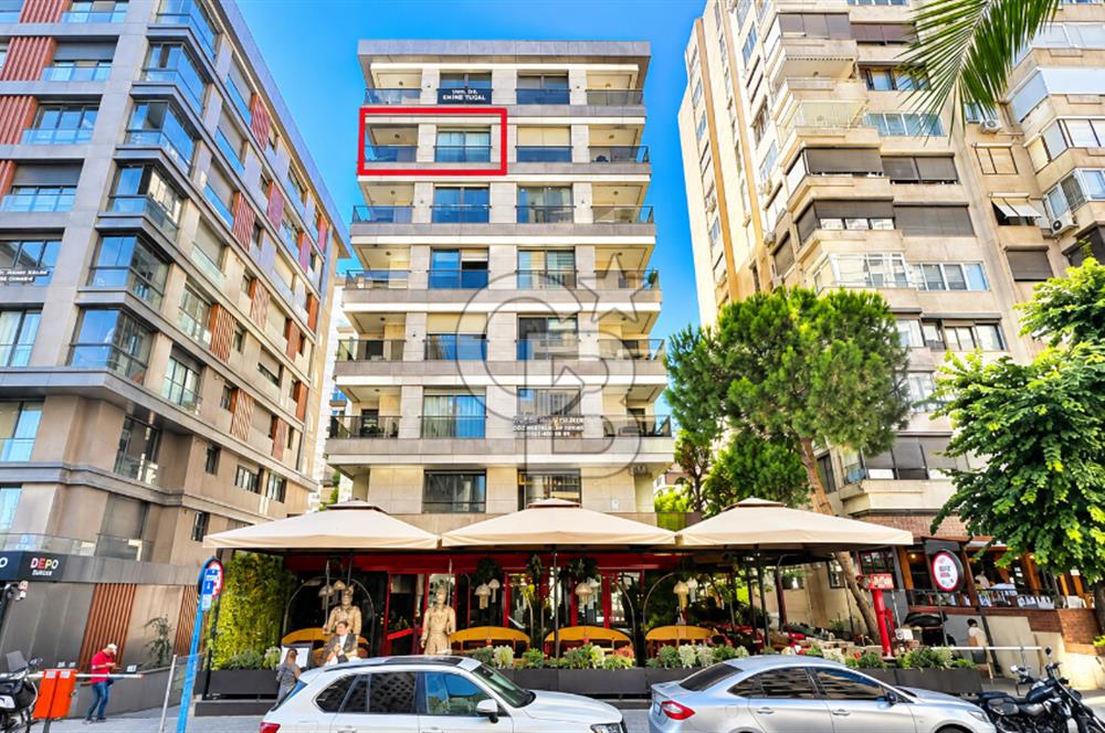 CADDEBOSTAN İSKELE SK. KONUT VE İŞ YERİNE UYGUN 3+1 155M2