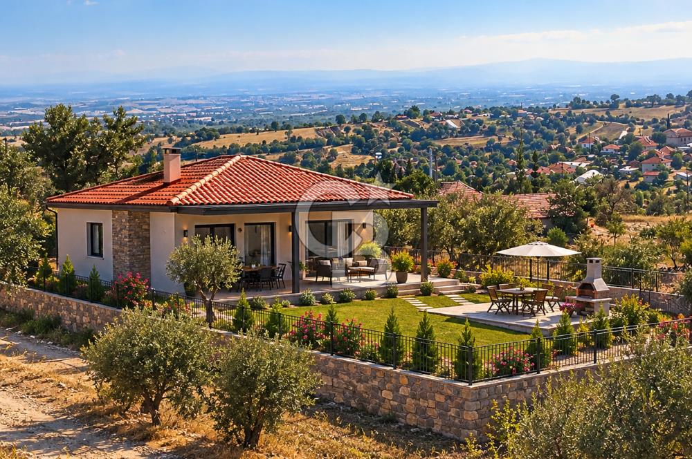 Uşak Eşme'de 2071 M2 İmarlı Yola Cepheli Kupon Satılık Tarla