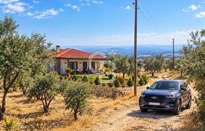 Uşak Eşme'de 2071 M2 İmarlı Yola Cepheli Kupon Satılık Tarla