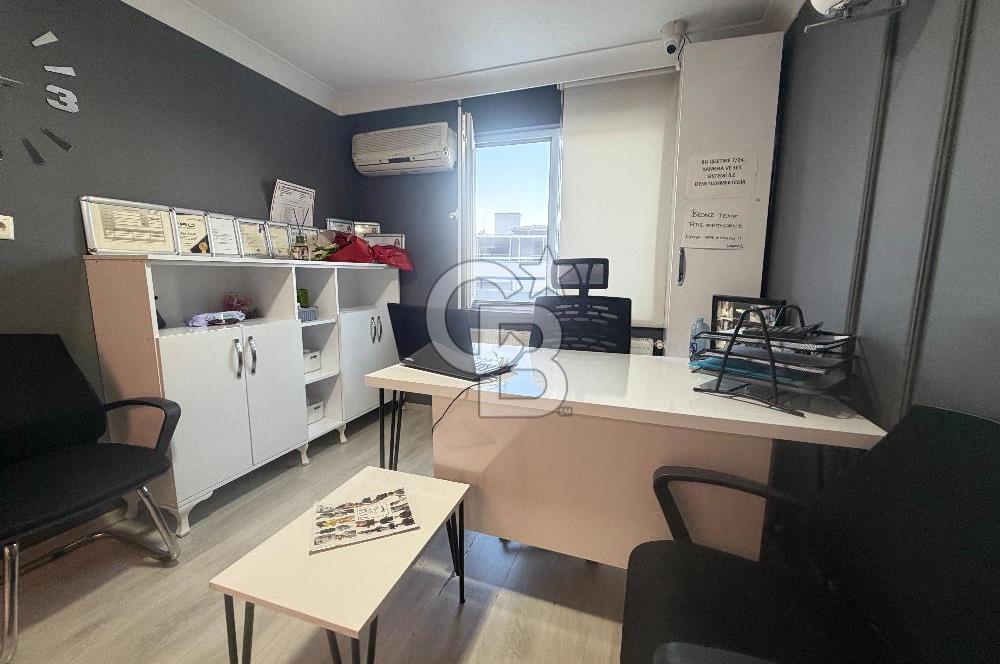 KIZILAY TUNALI HİLMİ'DE TERASLI DEVREN KİRALIK GÜZELLİK MERKEZİ