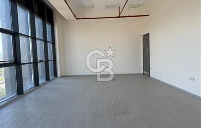 İSKİTLER İTFAİYE ÇARŞISI PLAZA KATINDA SATILIK LÜKS OFİS