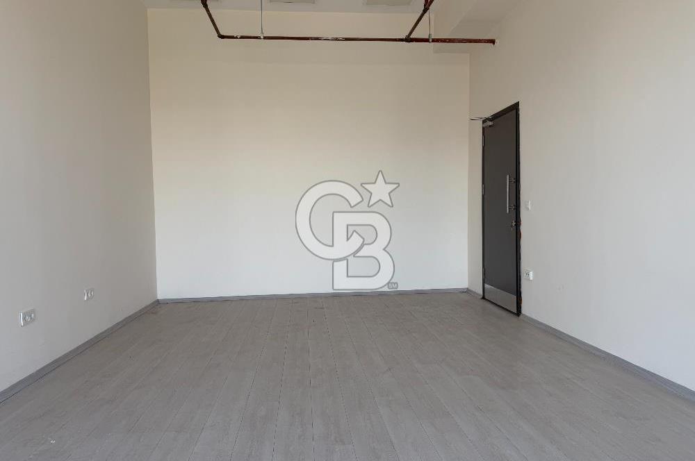 İSKİTLER İTFAİYE ÇARŞISI PLAZA KATINDA SATILIK LÜKS OFİS