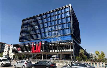 İSKİTLER İTFAİYE ÇARŞISI PLAZA KATINDA SATILIK LÜKS OFİS