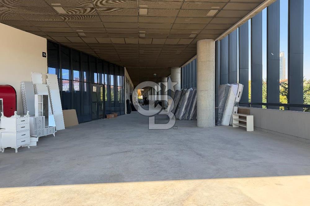 İSKİTLER İTFAİYE ÇARŞISI PLAZA KATINDA SATILIK LÜKS OFİS
