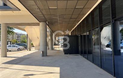 İSKİTLER İTFAİYE ÇARŞISI PLAZA KATINDA SATILIK LÜKS OFİS