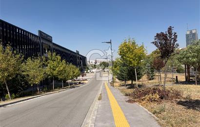 İSKİTLER İTFAİYE ÇARŞISI PLAZA KATINDA SATILIK LÜKS OFİS