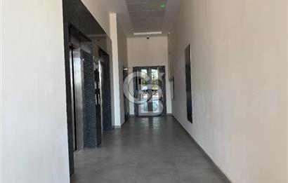 İSKİTLER İTFAİYE ÇARŞISI PLAZA KATINDA SATILIK LÜKS OFİS