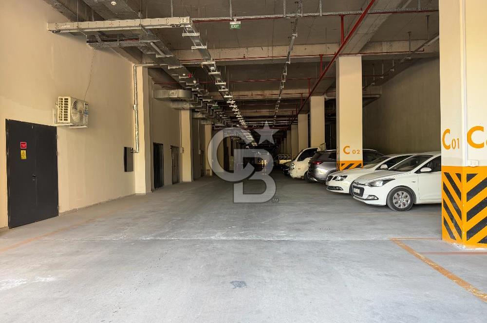 İSKİTLER İTFAİYE ÇARŞISI PLAZA KATINDA SATILIK LÜKS OFİS