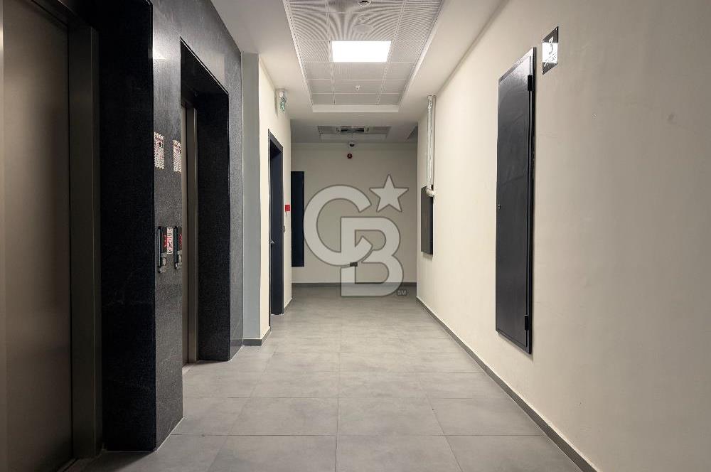 İSKİTLER İTFAİYE ÇARŞISI PLAZA KATINDA SATILIK LÜKS OFİS