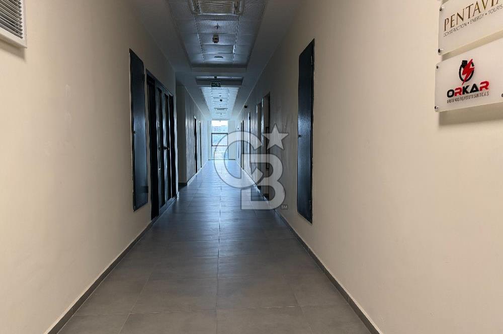 İSKİTLER İTFAİYE ÇARŞISI PLAZA KATINDA SATILIK LÜKS OFİS