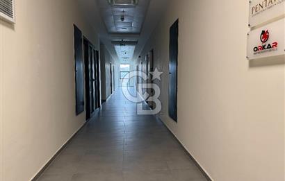 İSKİTLER İTFAİYE ÇARŞISI PLAZA KATINDA SATILIK LÜKS OFİS
