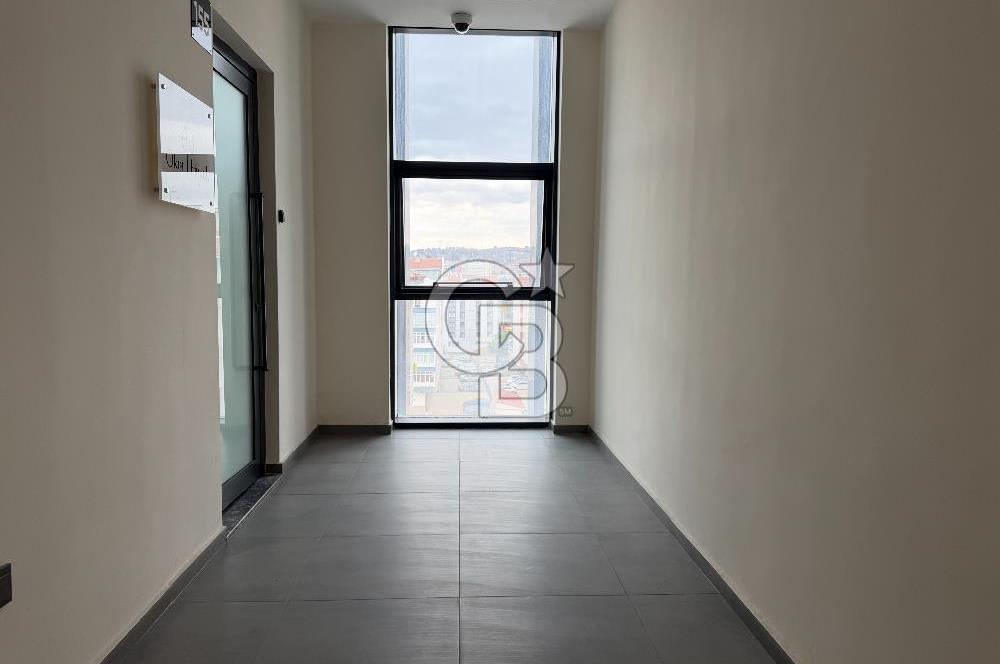 İSKİTLER İTFAİYE ÇARŞISI PLAZA KATINDA SATILIK LÜKS OFİS