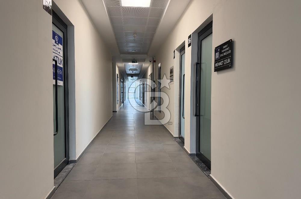 İSKİTLER İTFAİYE ÇARŞISI PLAZA KATINDA SATILIK LÜKS OFİS