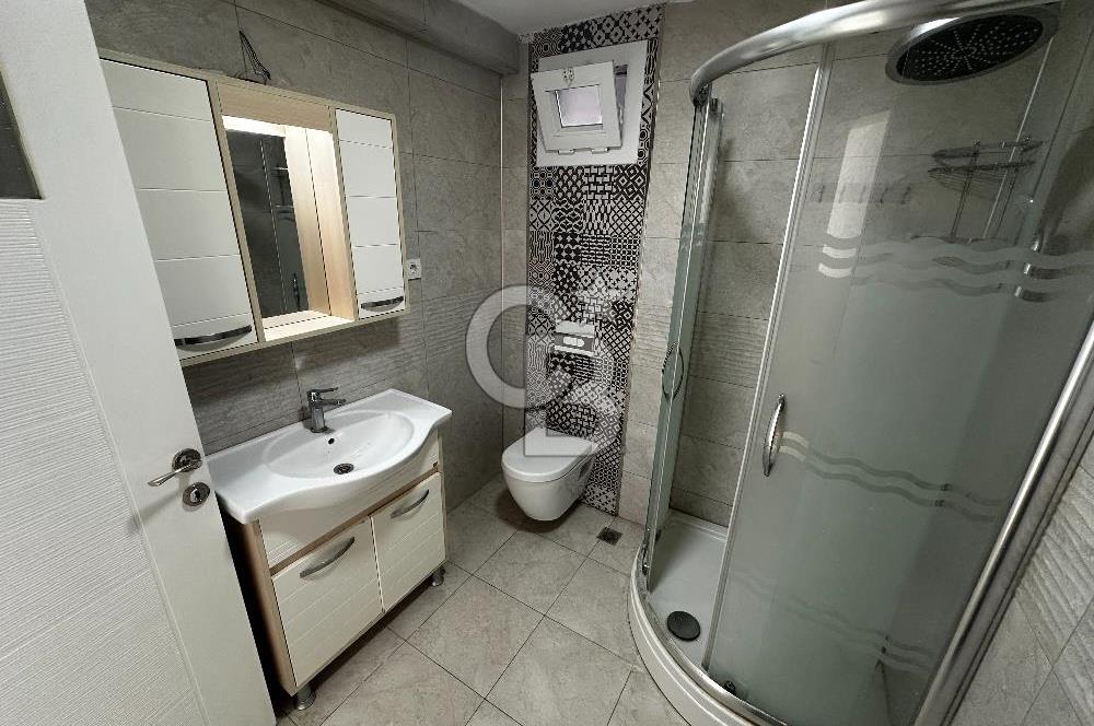 Seferihisar Camikebir'de Site İçinde Geniş 3+1 | 125 m² Net