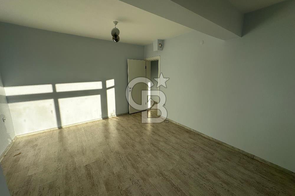 Seferihisar Camikebir'de Site İçinde Geniş 3+1 | 125 m² Net