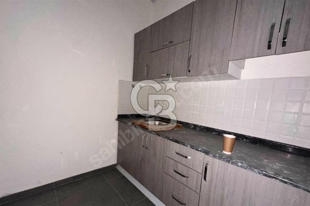 İSKİTLER İTFAİYE ÇARŞISI PLAZA KATINDA SATILIK LÜKS OFİS