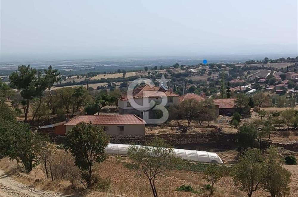 Uşak Eşme'de 2071 M2 İmarlı Yola Cepheli Kupon Satılık Tarla