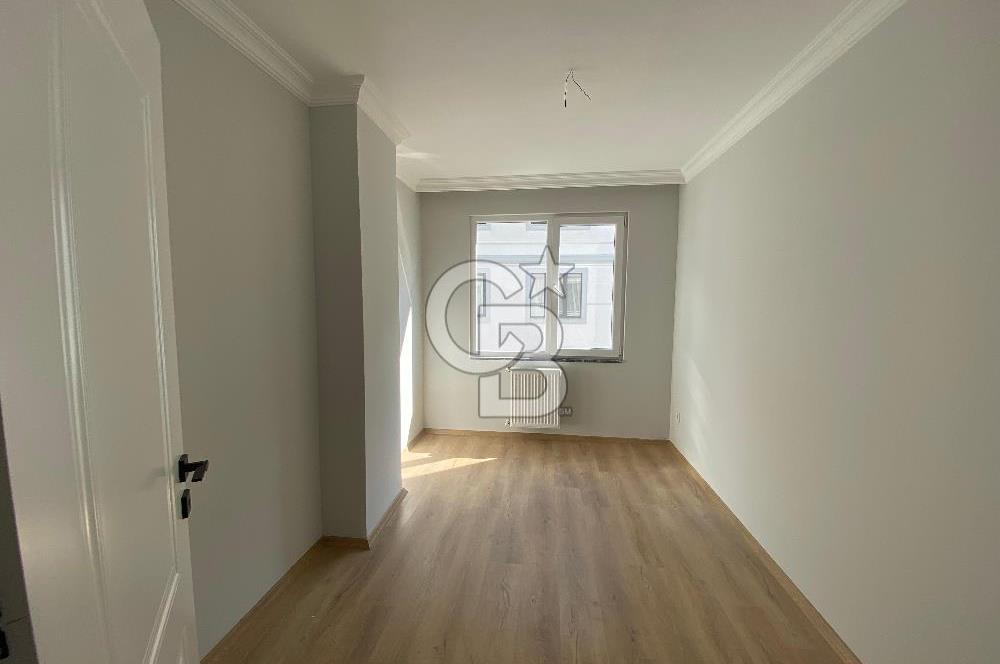ÜSKÜDAR BURHANİYE'DE EKŞİOĞLU KONAKLARI'NDA MODERN KİRALIK DAİRE
