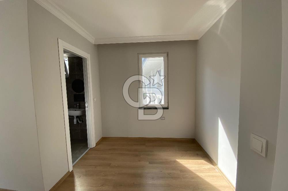 ÜSKÜDAR BURHANİYE'DE EKŞİOĞLU KONAKLARI'NDA MODERN KİRALIK DAİRE