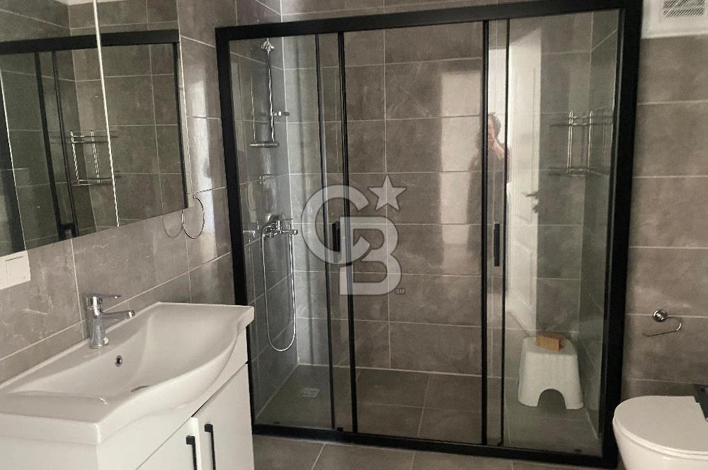 ÜSKÜDAR BURHANİYE'DE EKŞİOĞLU KONAKLARI'NDA MODERN KİRALIK DAİRE