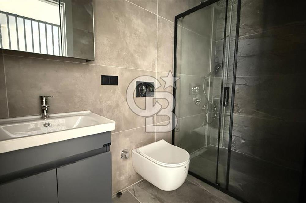 Karaburun Saip'te Satılık 3+1 Lüks Tripleks Villa