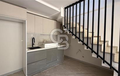 Karaburun Saip'te Satılık 3+1 Lüks Tripleks Villa