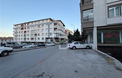 Etimesgut Merkezde, Cadde Üzeri 75 m² Kiralık Köşe Başı Dükkan