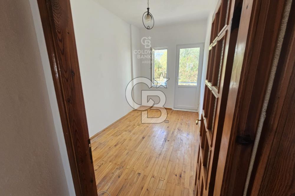 DATÇA MERKEZ DE CB ARDEN DEN DENİZE ÇOK YAKIN  3+1 KİRALIK DAİRE