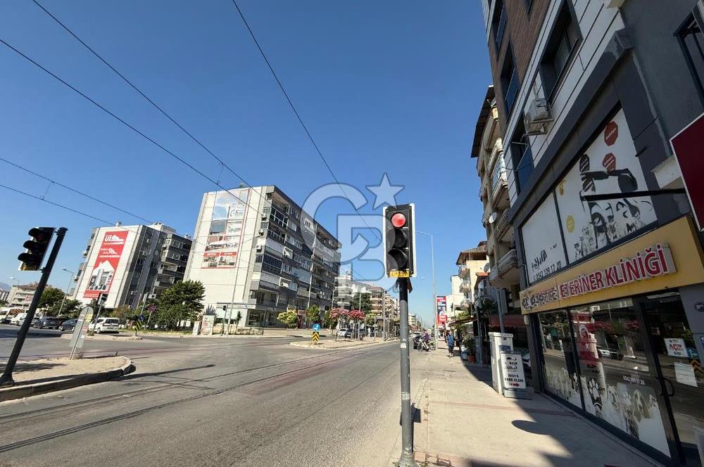 ÇİĞLİ YENİMAHALLE CADDE ÜSTÜ 2+1 KİRALIK DAİRE