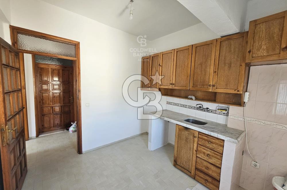 DATÇA MERKEZ DE CB ARDEN DEN DENİZE ÇOK YAKIN  3+1 KİRALIK DAİRE