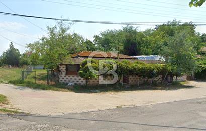 Tekirdağ Çorlu Şahpaz'da Köy İçi 760 M² Satılık Arsa & Yapılar!