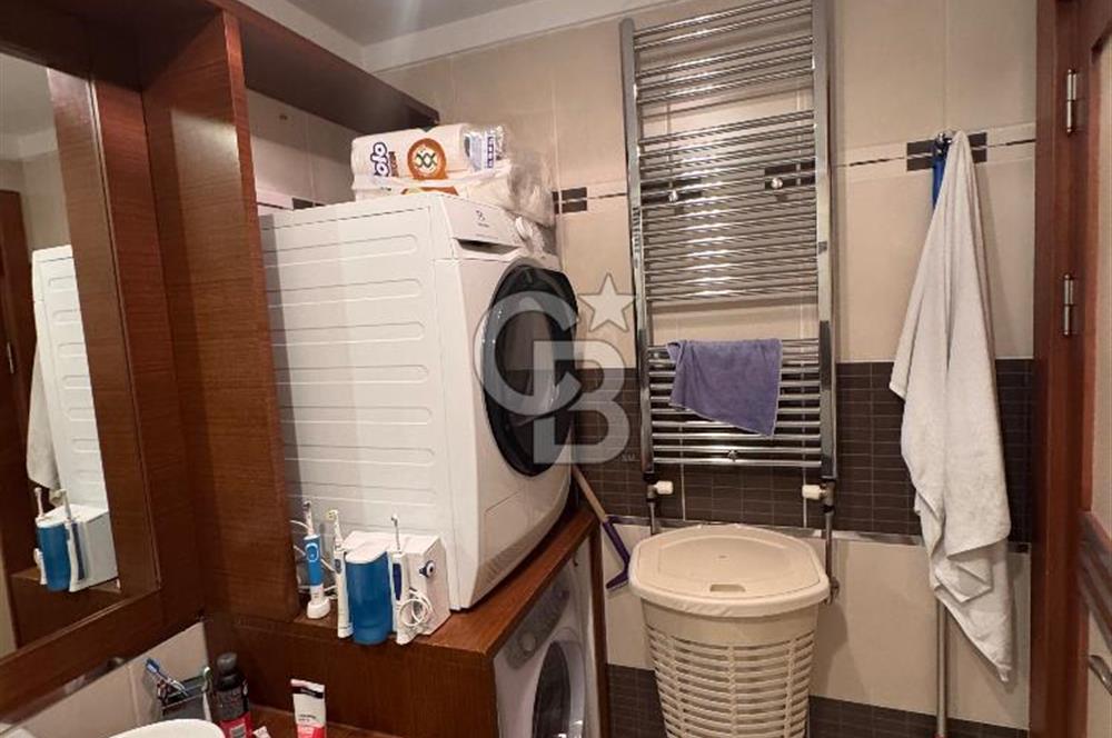 FIRSAT,AKMERKEZİN KARŞISINDA YATIRIMLIK 1+1