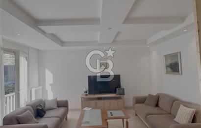 FIRSAT,AKMERKEZİN KARŞISINDA YATIRIMLIK 1+1
