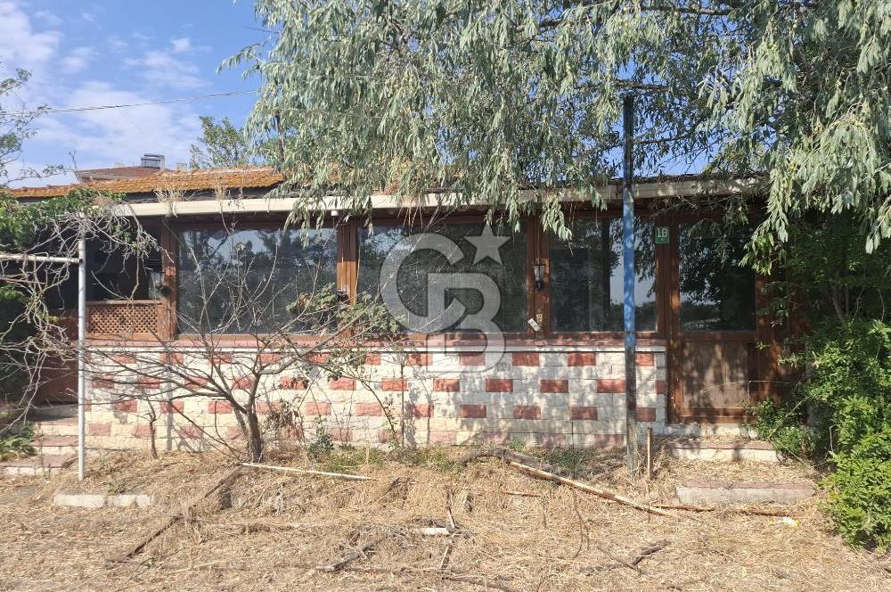 Tekirdağ Çorlu Şahpaz'da Köy İçi 760 M² Satılık Arsa & Yapılar!